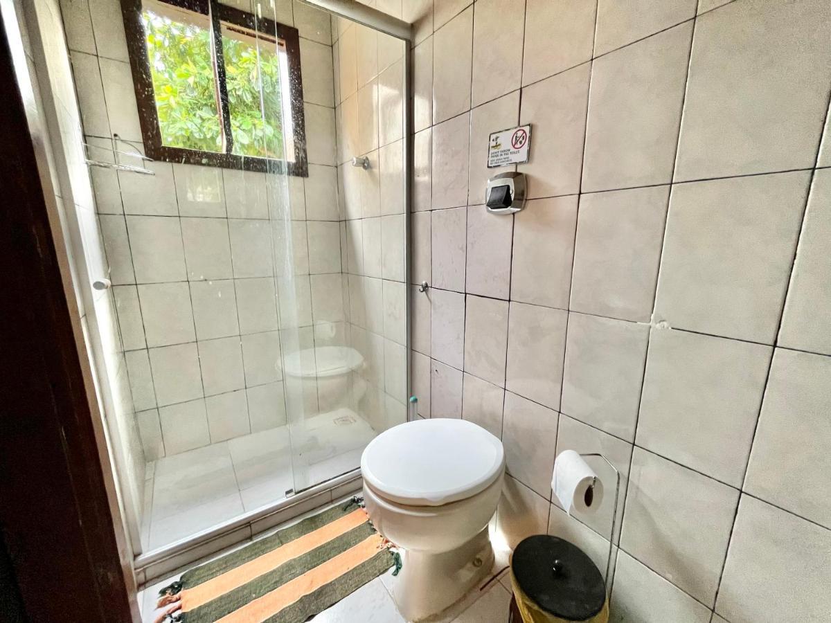 Hostel Papagaio Vila do Abraao Екстер'єр фото