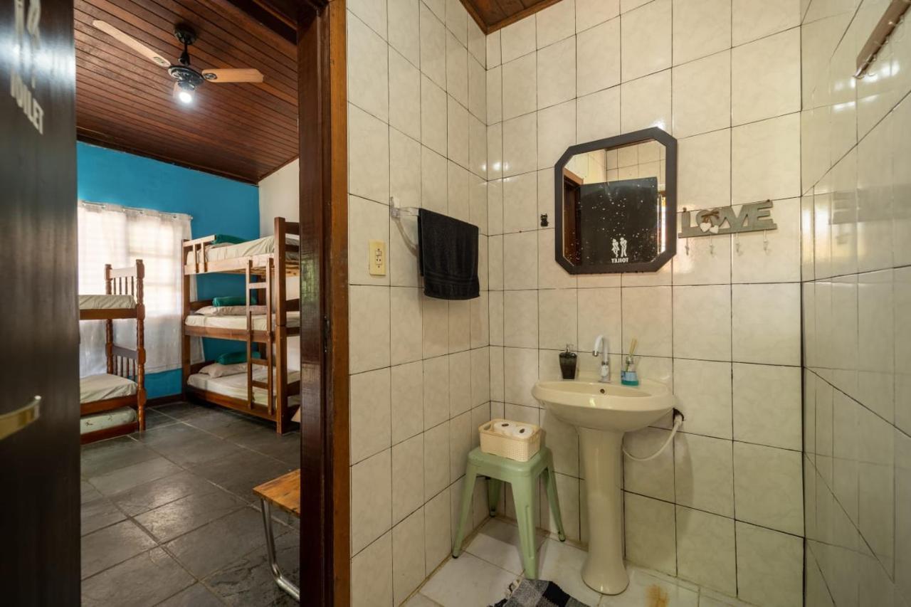 Hostel Papagaio Vila do Abraao Екстер'єр фото
